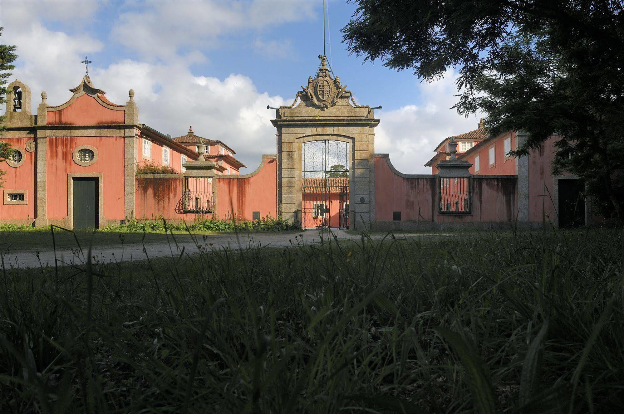 Casa De Sezim Hotel Guimaraes Exterior photo